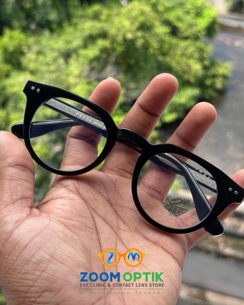 Black Classic Round Eyeglasses Frame