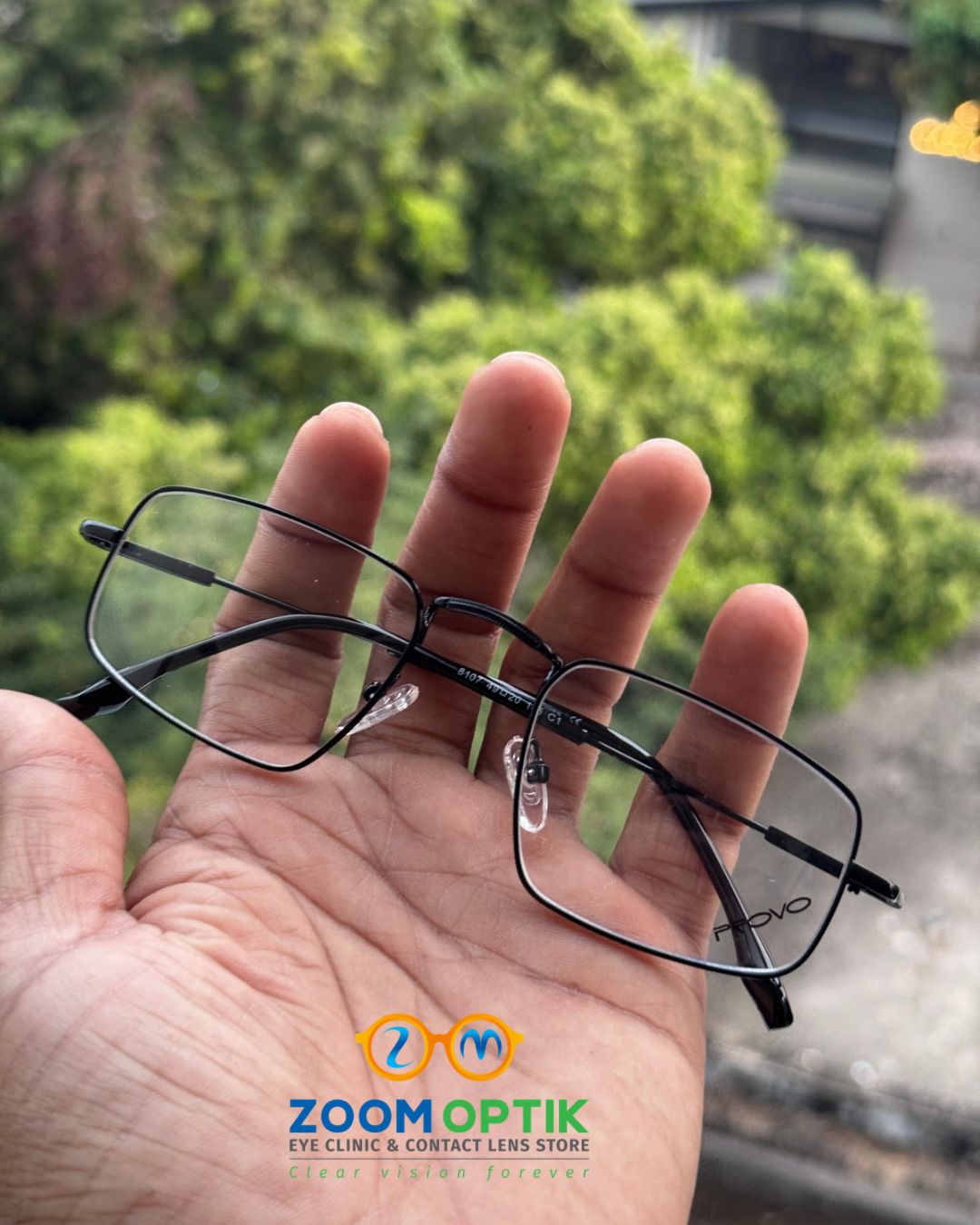 Black Square Metal Eyeglasses Frame