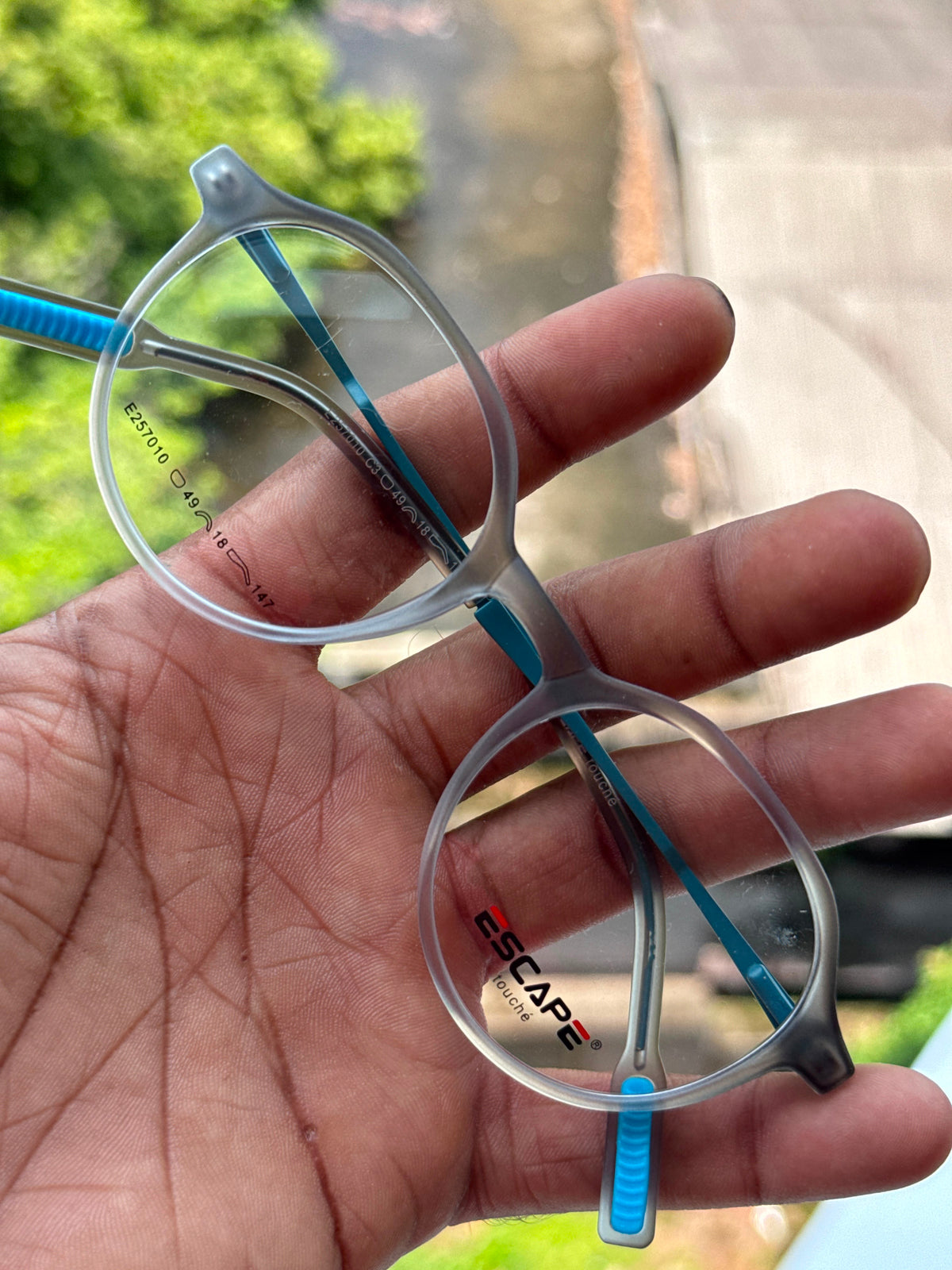 Transparent Grey Round Eyeglasses Frame for Men & Women | Escape Eyewear