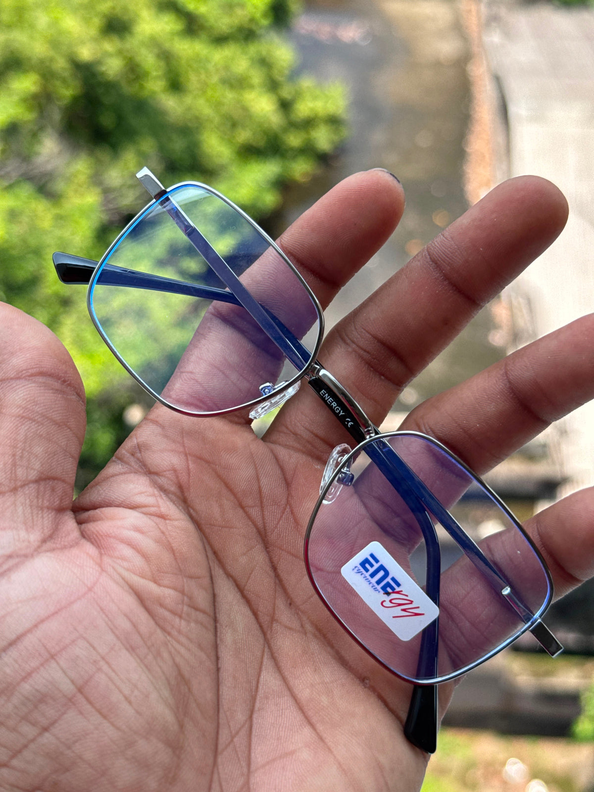 Classic Silver Geometric Metal Eyeglasses Frame for Men & Women
