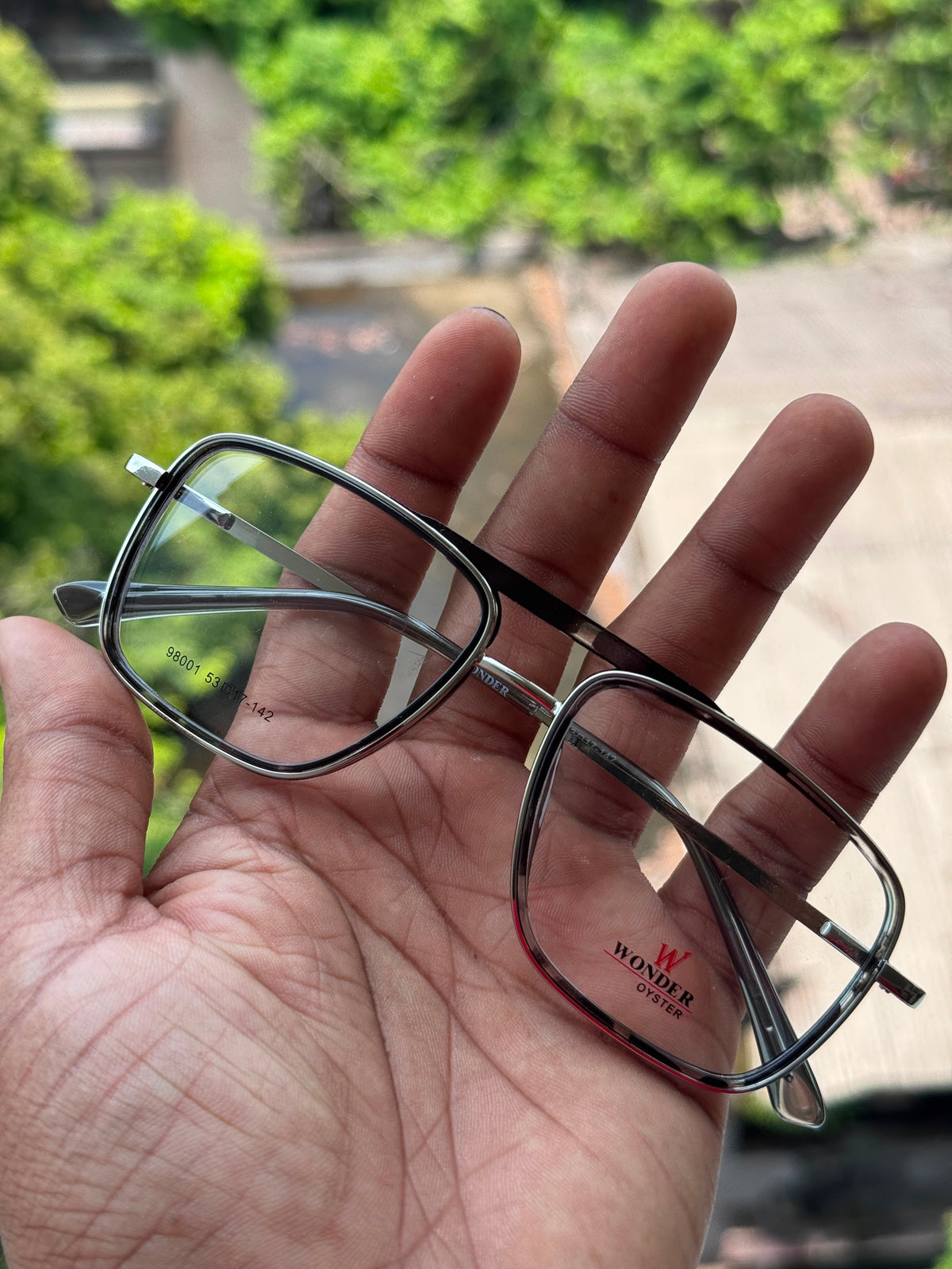 Glossy Black Square Metal Eyeglasses Frame for Men & Women | Wonder Oyster Collection