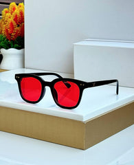 Sunglass black